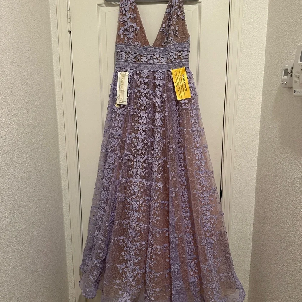 Bronx and Banco Megan Sleeveless V-Neck Lace Gown Lavender Size US 8 - Picture 4 of 16